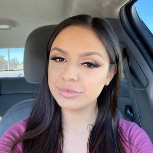 Meet your Posher, Giselle